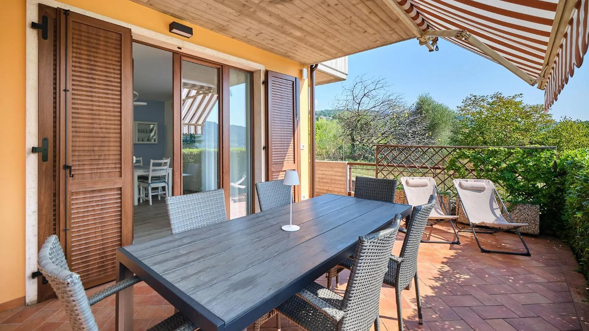 Vela Bianca Home Garda