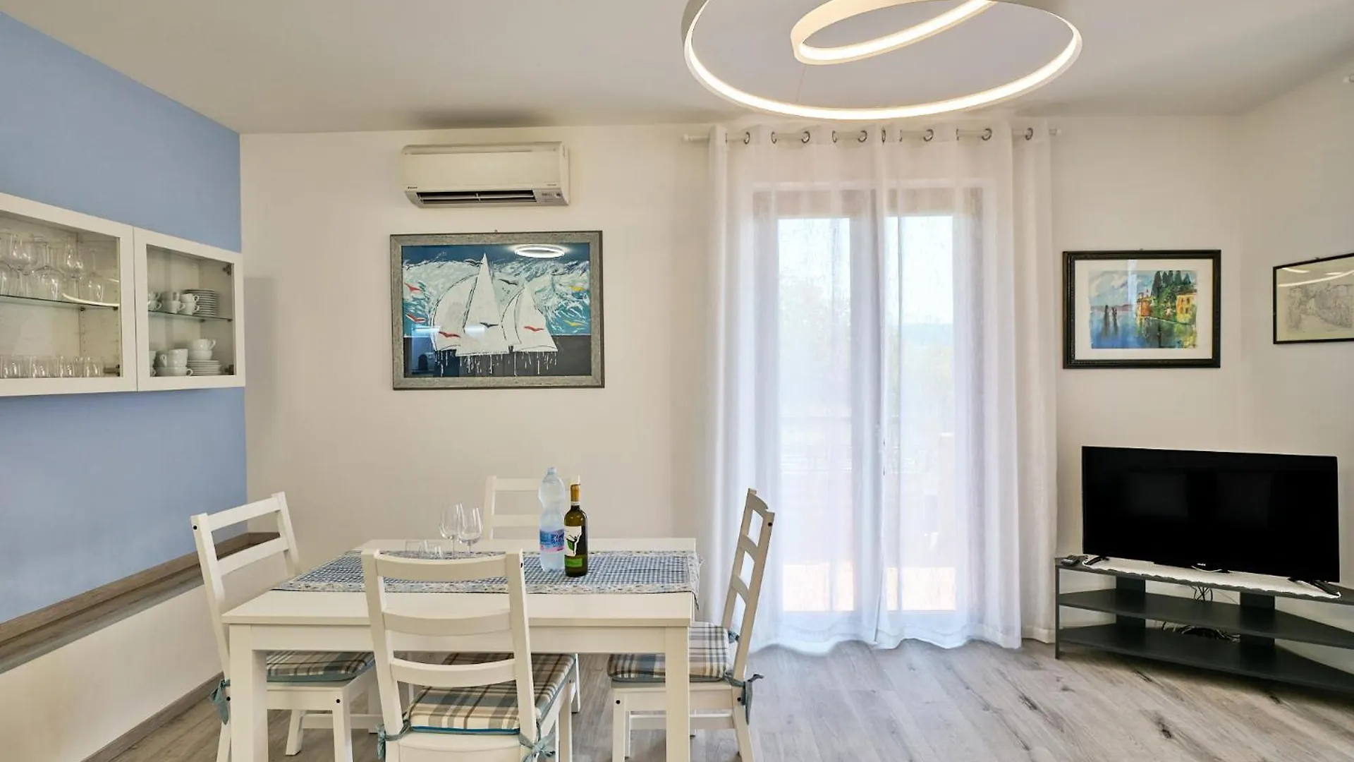 Vela Bianca Home Garda Olaszország